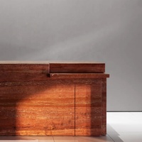 Table basse de luxe Dougbuild en marbre travertin rouge naturel cannelé, design moderne personnalisé, résistante à l'eau et au feu, en pierre naturelle