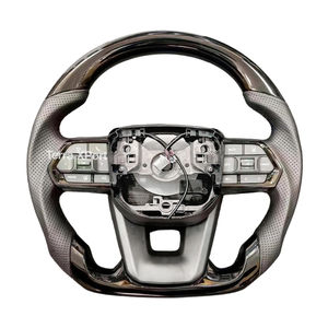 NOUVEAU Volant en cuir et bois compatible avec Toyota GR Yaris, RAV4, Innova, Vitz, Supra MK5 A90, Axio, Crown, 4Runner, Prius, Tundra - Product Image 2