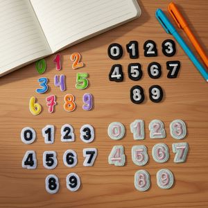 Patchs brodés miniatures DIY Alphabet et Chiffres - Colle thermofusible pour porte-clés, sacs, vêtements |   Options de couleurs multi-styles - Product Image 2
