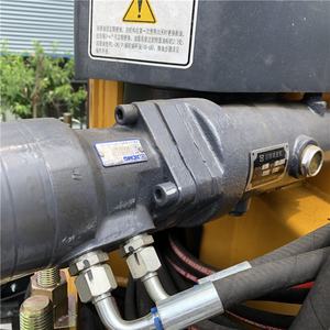 Truk Kargo 4X2 Euro <span class=keywords><strong>3</strong></span> Tenaga Kuda 190 dengan <span class=keywords><strong>Crane</strong></span> <span class=keywords><strong>Tadano</strong></span> 7 <span class=keywords><strong>Ton</strong></span> - Product Image 5