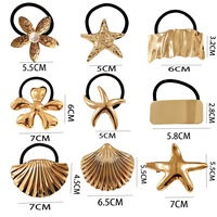 Élastique à cheveux en acier inoxydable plaqué or PVD 18 carats avec fleur en alliage et perles pour femme