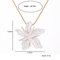 Collares de cadena para clavícula Meetyoo de aleación ecológica con colgante de flor colorida de doble capa exagerada y simulada, esmaltados