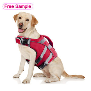 Rompi renang hiu keselamatan hewan peliharaan, jaket pelampung anjing motif klasik dengan pegangan penyelamatan untuk penggunaan musim panas - Product Image 1