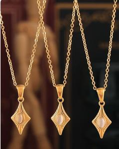 Collar de Moda con Colgante de Concha Marina y Piedra Ojo de Gato Natural, Chapado en Oro PVD, Estilo Estrella de Moda - Product Image 2