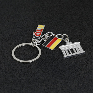 Llavero <span class=keywords><strong>de</strong></span> recuerdo <span class=keywords><strong>de</strong></span> Colonia, Alemania, <span class=keywords><strong>de</strong></span> aleación <span class=keywords><strong>de</strong></span> zinc esmaltado, con colgante <span class=keywords><strong>de</strong></span> la Puerta <span class=keywords><strong>de</strong></span> Brandenburgo, bandera alemana y letras KOLN - Product Image 5