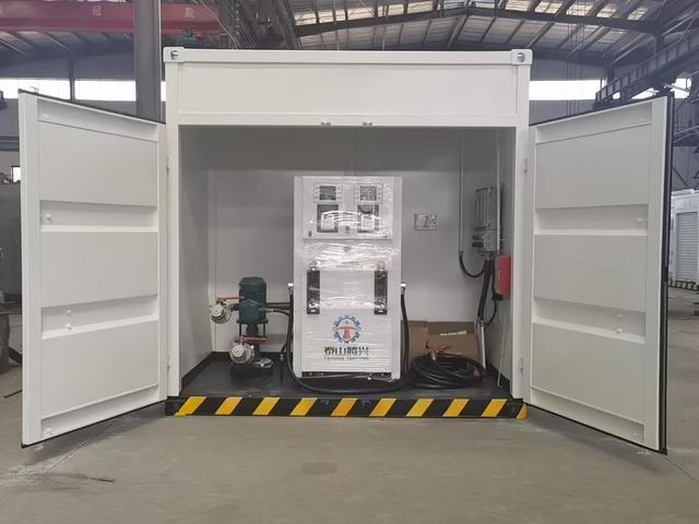 20 Feet or 40 Feet Container Carbon Steel Diesel Fuel Storage Tank with Pump and Dispenser Tengxing Brand Painted Finish