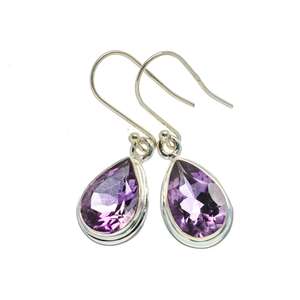Pendientes de gota de piedras preciosas naturales de plata esterlina sólida 925 amatista con ajuste de bisel en forma de pera al por mayor joyería hecha a mano para ella - Product Image 1