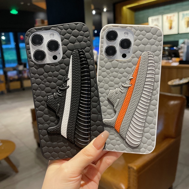 New Shoes Designs Covers Cases 3D Silicone Phone Case for Iphone 12 13 14 15 16 17 Pro Max Customized Cases