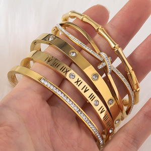 MW 도매 럭셔리 18K 금도금 스테인리스 스틸 팔찌: 크리스탈 라인스톤 여성용 팔찌 - Product Image 1