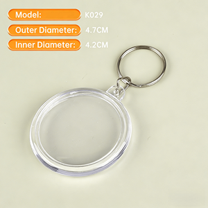 Portachiavi con Cornice Fotografica in Acrilico Trasparente Personalizzabile in Varie Dimensioni, Produttore di Portachiavi in Acrilico Trasparente - Product Image 4