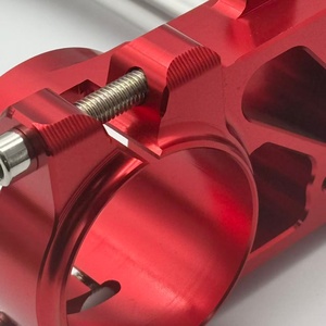 Abrazaderas Triples de Aluminio Billet Personalizadas para Motocicletas de Carreras y Todoterreno para Honda, Yamaha, Kawasaki, Suzuki, KTM - Product Image 5