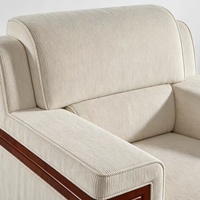 Einzelsitz-Stoffsofa Cremeweiß Holzverkleidung Geripptes Gewebe Büro-Lounge-Sessel Geschäftsmöbel