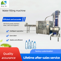 Machine de remplissage de boissons en eau pure trois-en-un automatique haute productivité pour emballages plastiques et en verre – Vente Chine