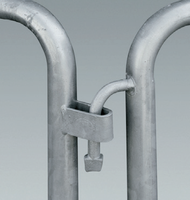 Système de garde-corps en métal galvanisé à chaud de marque CETA, fabrication italienne, City 2.5, durable, pour le contrôle des foules, les événements sportifs et les divertissements