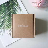 Boîte d'expédition en carton ondulé durable avec impression couleur intégrale vif et présentation intérieure élégante personnalisée pour cadeau sur mesure