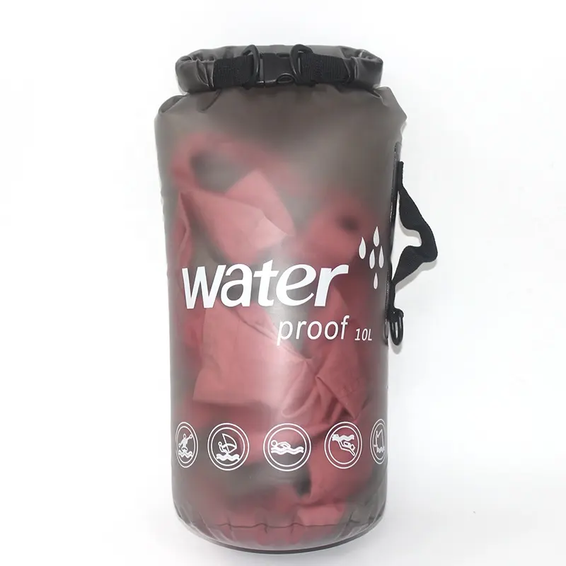 Halb transparenter wasserdichter Trocken sack Halten Sie Ihre Artikel im Urlaub trocken. PVC Wasserdichter Packs ack