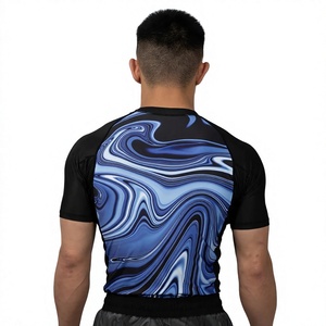 เสื้อรัดกล้ามเนื้อแขนสั้นผู้ชาย พิมพ์ลายคลื่นสีน้ำเงินด้วยเทคนิค Sublimation แห้งเร็ว คุณภาพสูง ผลิตจากโพลีเอสเตอร์ - Product Image 3