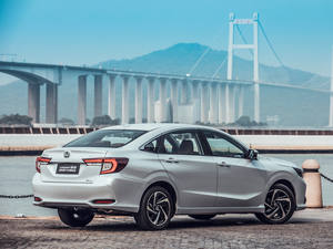 Crider lingpai <span class=keywords><strong>รถ</strong></span>ซีดานรถยนต์ไฮบริดรุ่นเรือธง2024 1.5L - Product Image 5