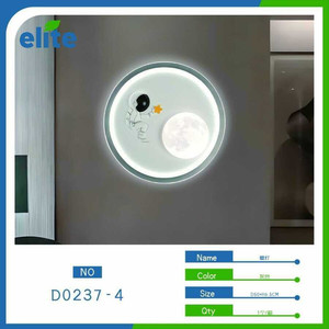 Lampada da parete di lusso in stile francese astronauta con Design lunare ha condotto la luce da parete di cristallo per la decorazione della casa caldo bianco CCT - Product Image 1