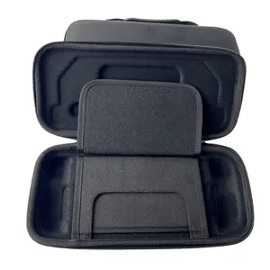 黑色保护性便携式硬旅行箱，用于蒸汽甲板，配有配件和游戏储物卡袋