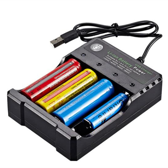 BMAX 18650 4.2V Portable Battery Charger Lithium Battery USB Independent 4 Slot Charger