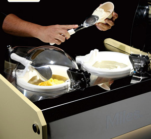 MILES GALAXY V2 MILANO ザ・アルティメット・ホレカ・ジェラートシステム プロデュース・ストア・アンド・ダイレクト・サーブ オールインワン 卓上ジェラートマシン - Product Image 1