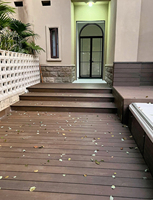 Échantillon Gratuit - Nouveau Revêtement de Terrasse Extérieur en Composite Coextrudé, Couleur Teck, Antidérapant, Étanche et Résistant aux UV, 140*23mm