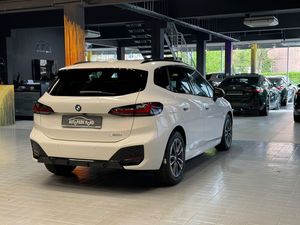 A prezzi accessibili 2023 <span class=keywords><strong>BMW</strong></span> 220 Active Tourer 220i Active Tourer M Sport berlina, a basso chilometraggio - Product Image 4