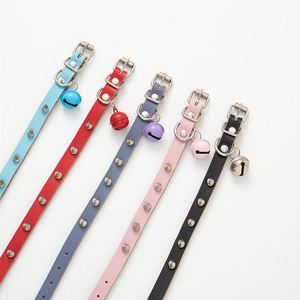 Collar para Perro con Púas y Tachuelas, Correa de Cuero PU Resistente, Anti-Mordidas, Estilo Punk, Ajustable para Perros Pequeños, Gatos y Cachorros - Product Image 1