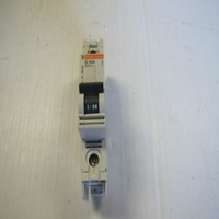 Disjoncteur PLC 60127 C60 D10a 10a 10 A 240V 1P 1 pôle pour produit sous garantie