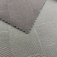 Tissu en cuir PU durable et résistant à l'abrasion pour vestes et robes d'hiver – Vente en gros directement des usines de confection