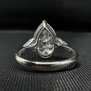 แหวนเพชรทองคำขาว 14k พรีเมียม เครื่องประดับชั้นดีเหนือกาลเวลา สำหรับงานแต่งงาน งานหมั้น งานเฉลิมฉลอง และคอลเลคชั่นแฟชั่น - Product Image 5