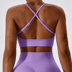 Moda yüksek kaliteli dikişsiz spor sutyen kadınlar için özel logo yoga yüksek darbe backless spor sutyen