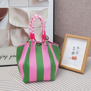 Nouveau sac carré à motif vertical, style japonais et coré<span class=keywords><strong>en</strong></span>, sac seau portable <span class=keywords><strong>en</strong></span> polyester tricoté pour sorties - Product Image 1