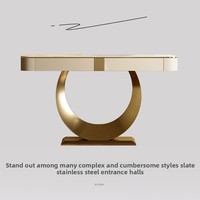 Table d'entrée haut de gamme de luxe moderne avec rangement en ardoise de couloir de porte accessible au mur pour le salon