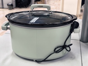 Marmite en céramique de 7 litres avec couvercle en verre, double tension 120V/230V, cuiseur lent numérique – Approvisionnement direct usine - Product Image 5