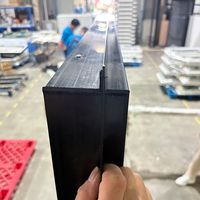Ventana Americana Abatible de Vinilo Negro con Base Fija y Diseño Oscilobatiente para Contratistas
