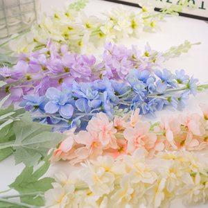 Flores de Seda Artificiais Delphinium Ajacis Brancas e Azuis com Caules para Decoração de Casamento, Casa, Jardim e Arranjos de Natal - Product Image 3