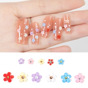 Joyería para Uñas con Forma de Flor de Cinco Pétalos, en Caja de 6 Compartimentos, con Base Plana y Bolas de Acero Perladas, Venta al Por Mayor - Product Image 4