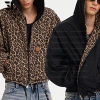 Blouson Bomber en Denim Sergé de Coton Réversible LARSUR, Effet Vieilli, Imprimé Léopard, Coupe Courte, Style Aviateur, en Satin pour Homme