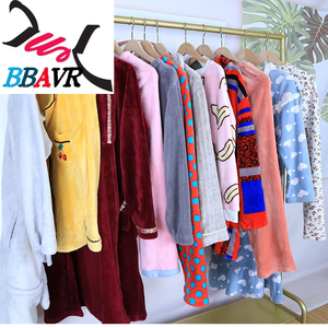เสื้อผ้าเกาหลีพรีเมียมมือสองจากอเมริกา  ขายส่งเป็นมัด  เสื้อผ้าวินเทจ  เสื้อผ้ามือสองจำนวนมากสำหรับขาย - Product Image 6