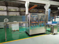 Machine de remplissage automatique d'eau potable minérale pure de bouteilles en plastique PET idée de petite entreprise ligne de production complète de A à Z