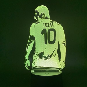 Cầu thủ bóng đá Francesco totti trở lại xem hình <span class=keywords><strong>LED</strong></span> ánh sáng ban đêm cho văn phòng trang trí phòng quà tặng cho bạn trai Đèn bàn - Product Image 6