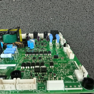 Variador de Frecuencia Yaskawa SGD7S-7R6A00B202, 1000W, 220V, Monofásico, Control Vectorial, Repuestos para Máquinas Herramienta - Product Image 4