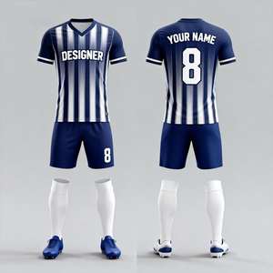 Maillot de football rétro inspiré des stars du football historiques, élégant, durable, pour toutes les occasions, technique de sublimation pour les fans - Product Image 1