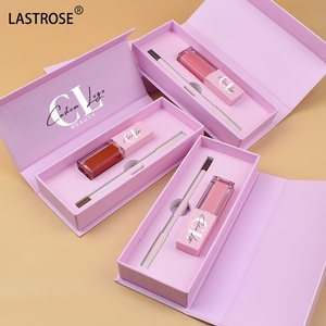 Vente en gros Private Label 2 en 1 Ensemble rouge à lèvres liquide rose clair et crayon à lèvres <span class=keywords><strong>Kit</strong></span> de masque à lèvres mat et étanche - Product Image 1