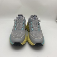 Chaussures de course athlétiques EVA respirantes et légères pour l'été, le printemps et l'extérieur.