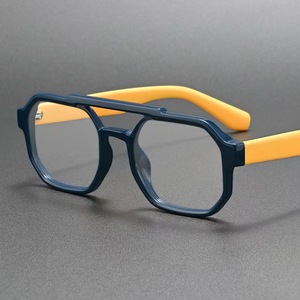 Nuevas <span class=keywords><strong>Monturas</strong></span> <span class=keywords><strong>de</strong></span> <span class=keywords><strong>Gafas</strong></span> Ópticas para Hombre <span class=keywords><strong>de</strong></span> Diseño, Marca Anti UV400, Clásicas, Transparentes, Grises, Cuadradas, con Inserto <span class=keywords><strong>de</strong></span> Aleación - Product Image 1