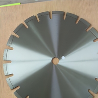 Mata Gergaji Berlian Dilas Laser 350mm x 10mm untuk Memotong Beton, Aspal, dan Batu