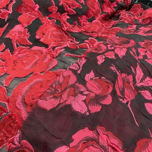 Basso 40% di <span class=keywords><strong>seta</strong></span> di gelso 60% poliestere 140cm rosso ricamo rosa fiore di <span class=keywords><strong>seta</strong></span> poliestere tessuto misto <span class=keywords><strong>seta</strong></span> per abbigliamento - Product Image 4